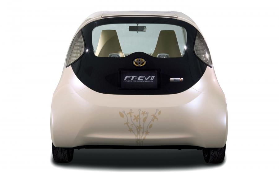  Toyota FT-EV II Concept 2009 года  (фото 24 из 33)
